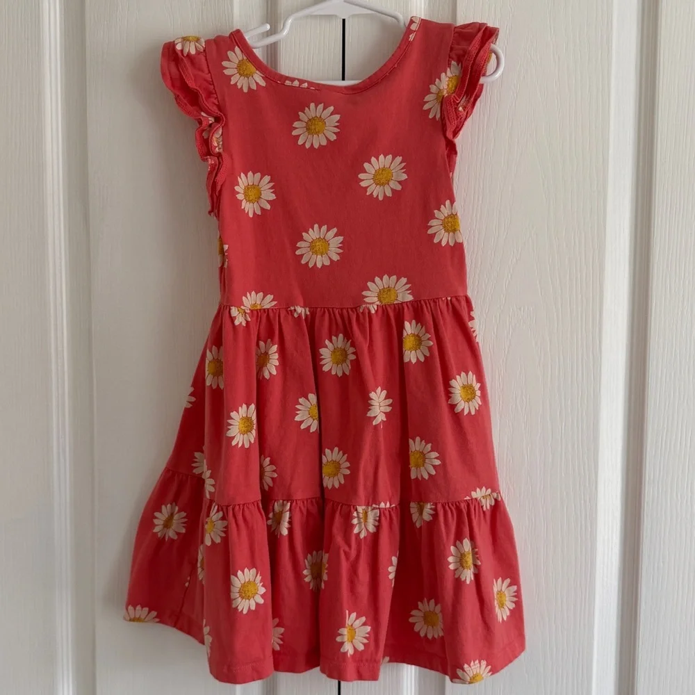 Old Navy Daisy Flutter Sleeve Dress